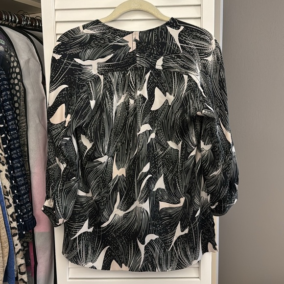 DVF Black and White Silk Blouse 2 - Picture 2 of 2